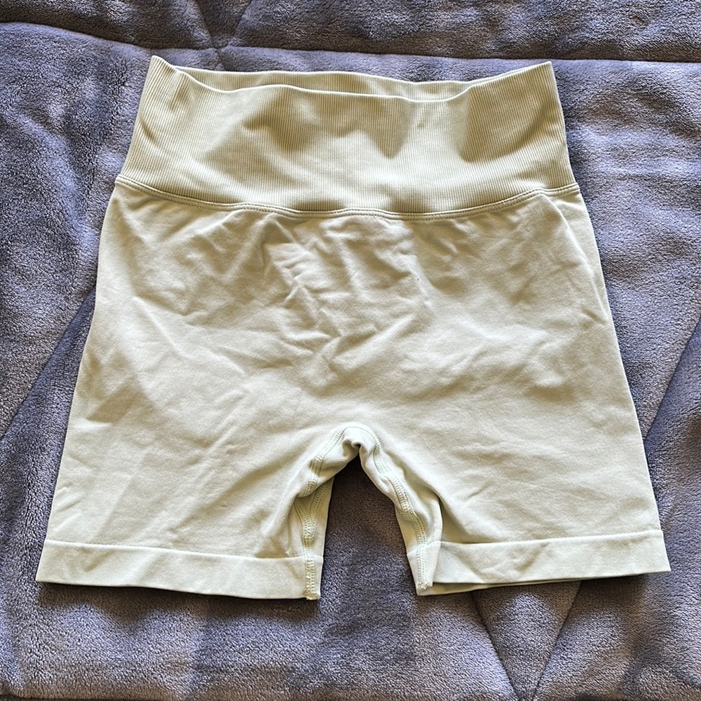 Butt Scrunch Green Biker Shorts